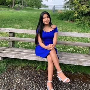 Meet your Posher, Manuela